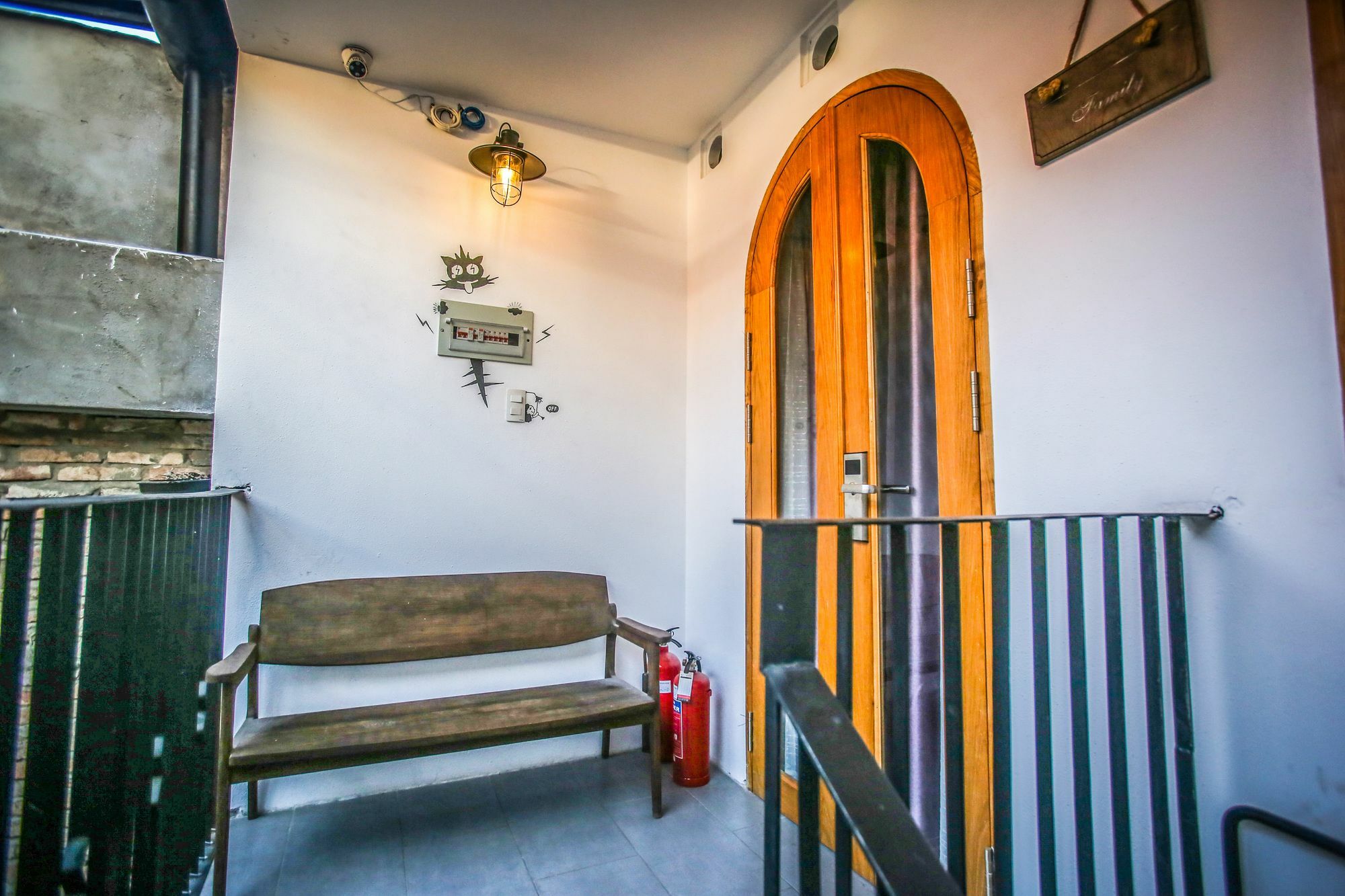 Prei Nokor Hostel Хошимин Екстериор снимка